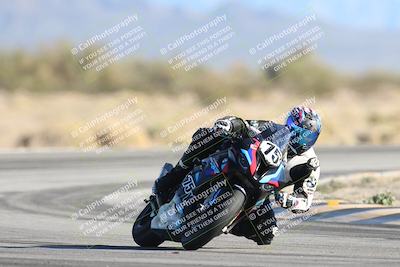 media/Dec-07-2025-CVMA (Sun) [[3e7d2de5dc]]/Race 10-Formula 40 Open/